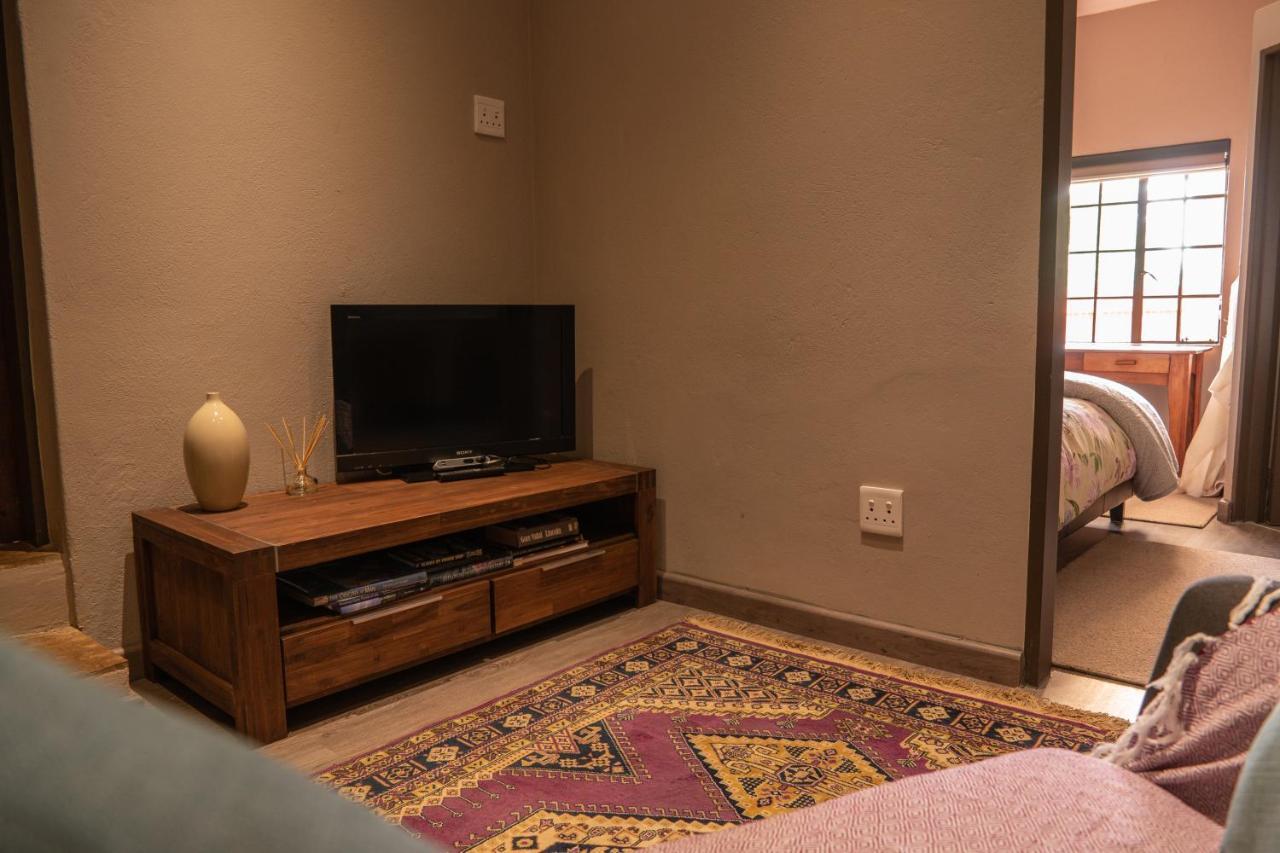 Camdeboo Place دولستروم المظهر الخارجي الصورة